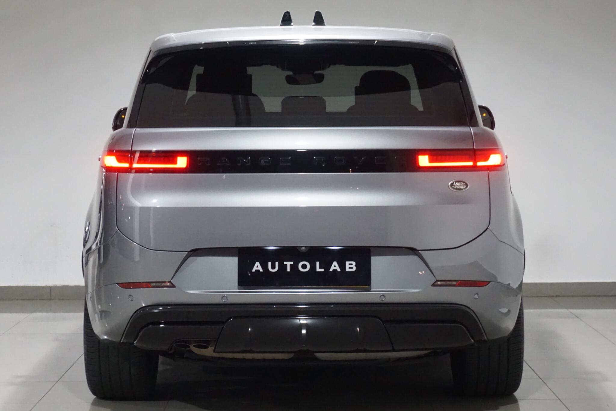 Land Rover Range Rover Sport 3.0 D300 MHEV Dynamic SE SUV 5dr Diesel Auto 4WD Euro 6 (s/s) (300 ps)